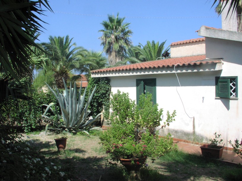 VILLA GIUSEPPE -CAPO VATICANO***
