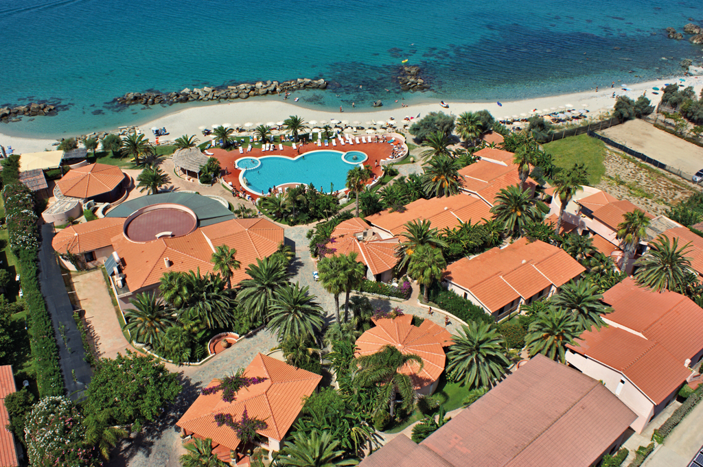 CALA DI VOLPE RESSORT-CAPO VATICANO****-Am Meer mit Pool!Auf Wunsch auch mit Verpflegung!!